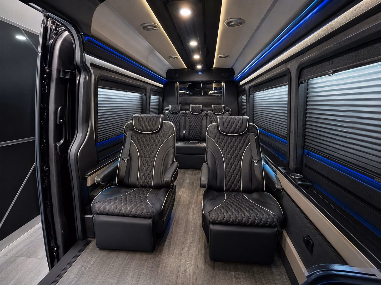 after prom bus rentals serving boca raton and palm beach county