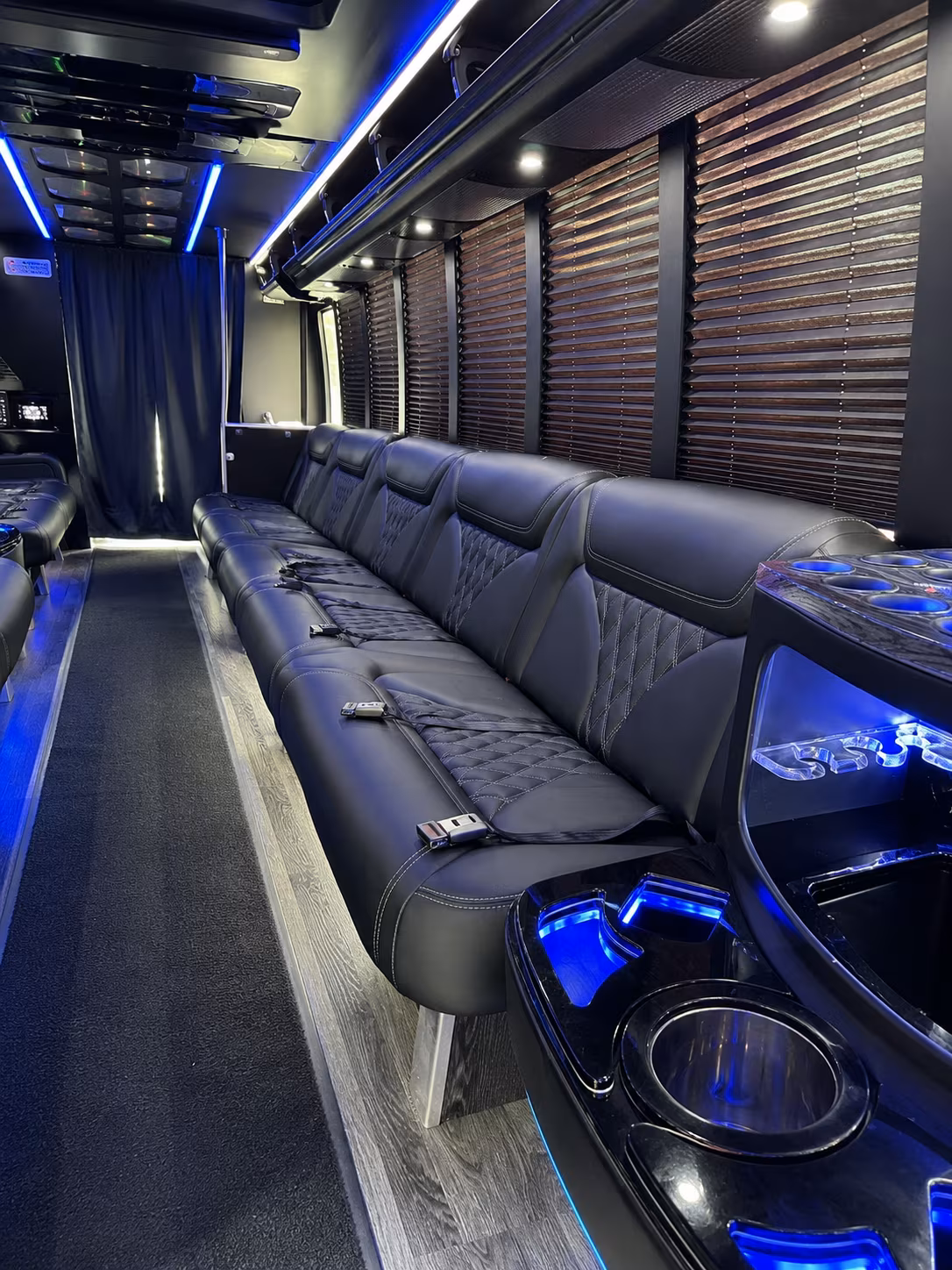 convention bus rentals connecting boca raton to fort lauderdale and miami venues