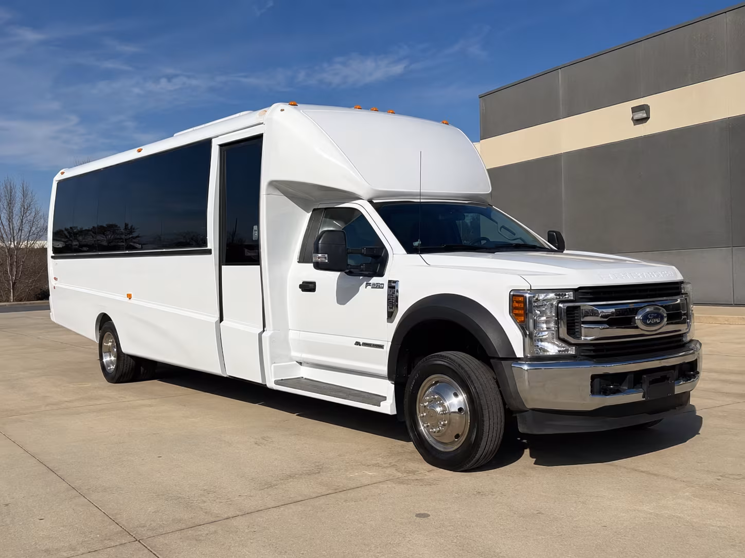 find transportation for your next prom 2