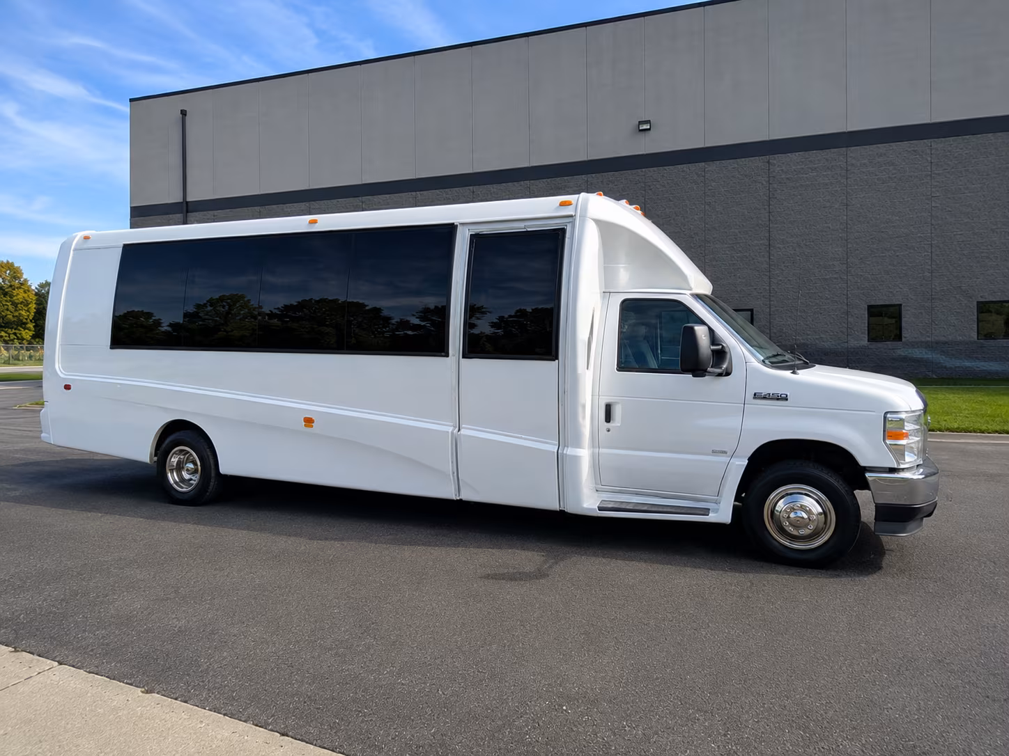 find transportation for your next sporting event 3